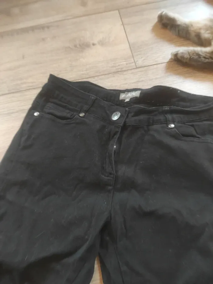 Jean noir taille 38 - photo numéro 5