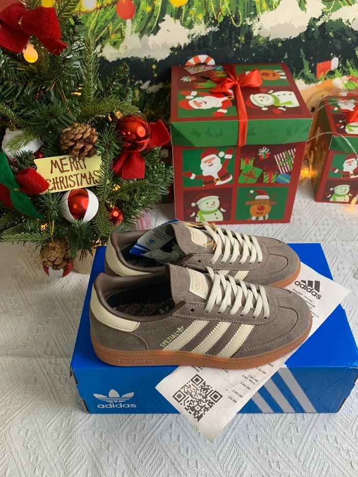 Nouveau Adidas Handball Spezial Marron Taille 37