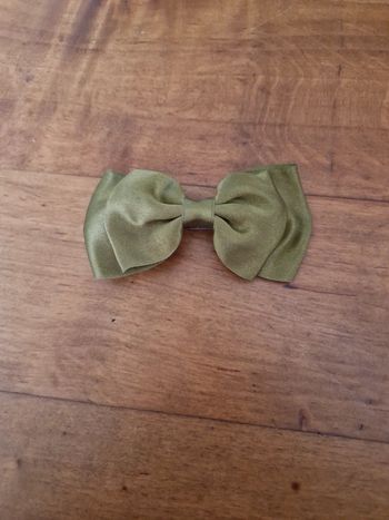 Barrette noeud papillon