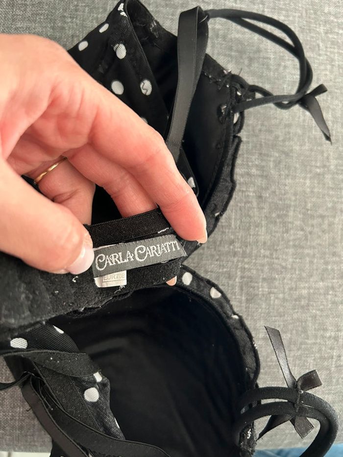 Soutien gorge à pois - photo numéro 3