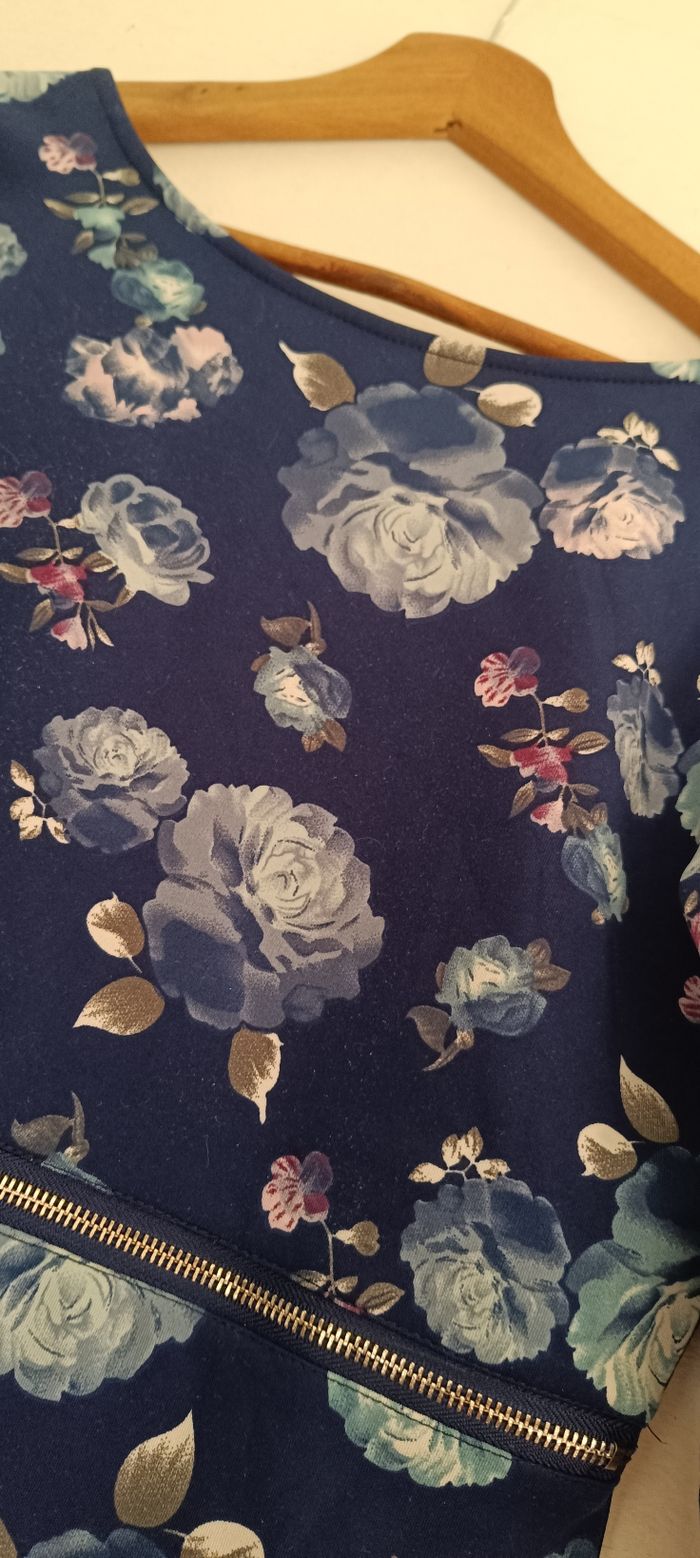 Robe fleurie - photo numéro 3