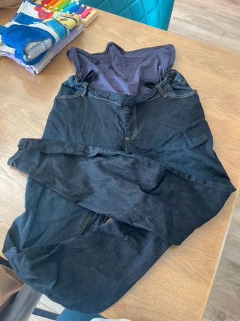 Pantalon de grossesse