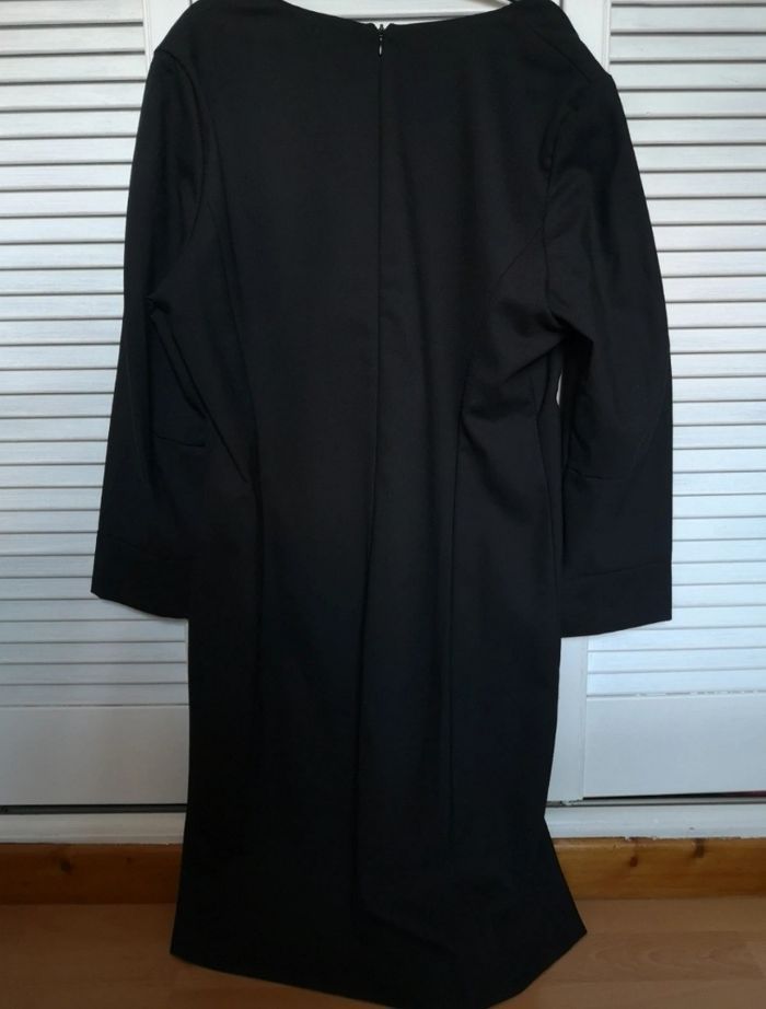 Robe Caroll, taille 44 - photo numéro 3