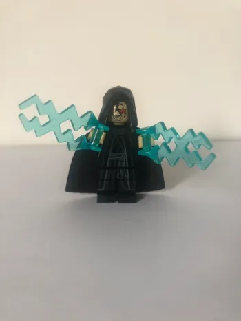 Figurine type lego l’empereur Palpatine. Star Wars