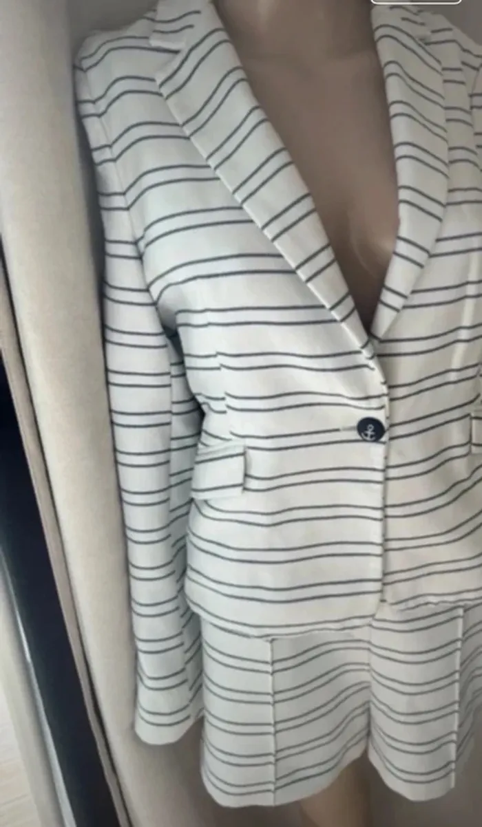 Ensemble Zara - photo numéro 3
