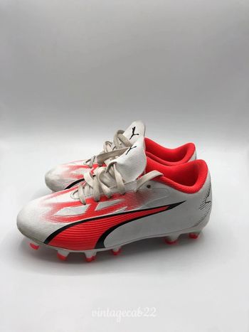 Chaussures de foot enfant Puma taille 31 très bon état