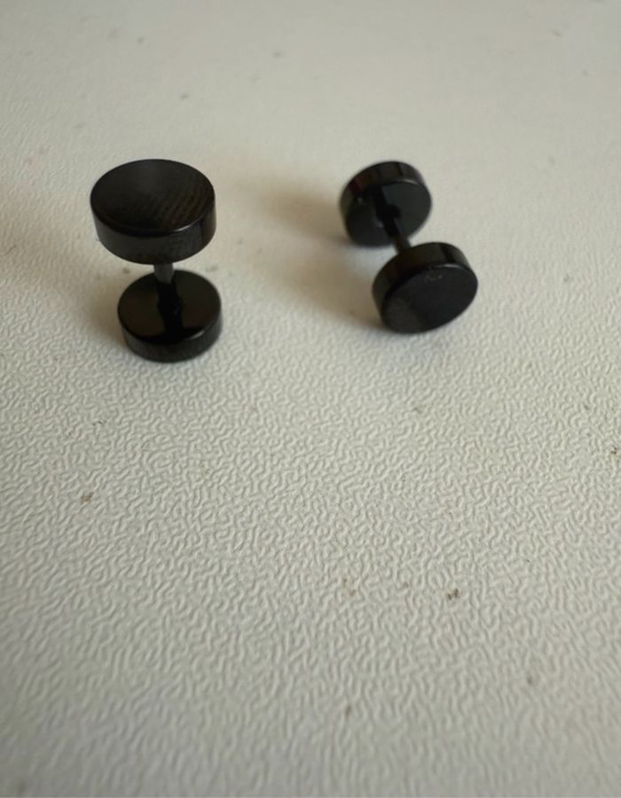 Boucles d’oreilles homme acier inoxydable noir ronde simple - photo numéro 3