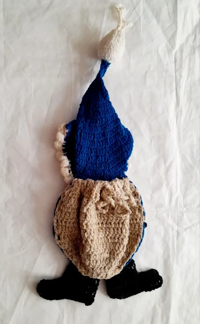 Décoration de Noël Père Noël bleu fait main au crochet - photo numéro 2