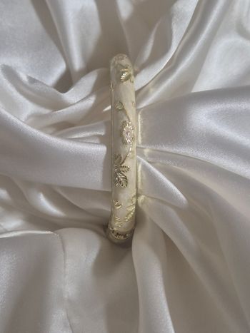 Bracelet fleurs vintage crème 