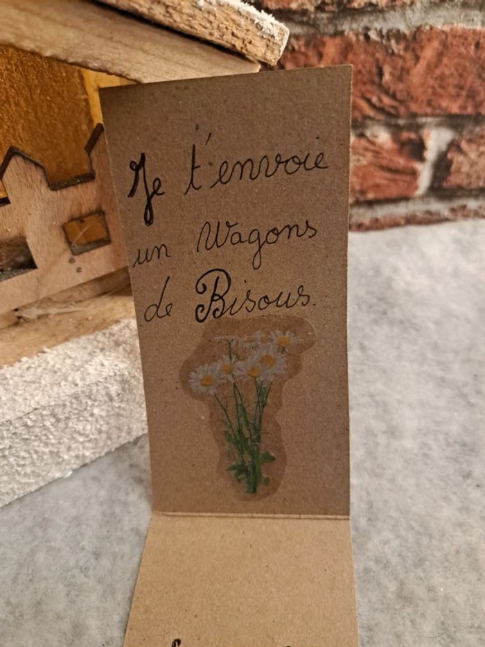 Boucles d'oreilles pendante violette et doré - photo numéro 8