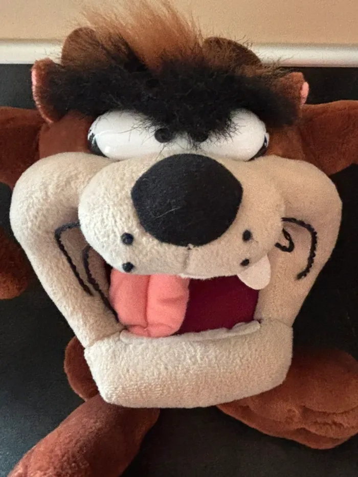 Peluche Taz Looney Tunes 32 cm - photo numéro 4