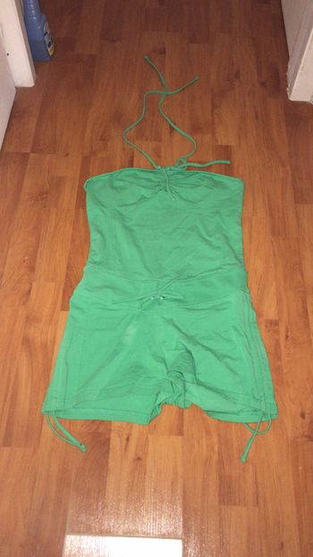 Combi-short verte taille 38/40