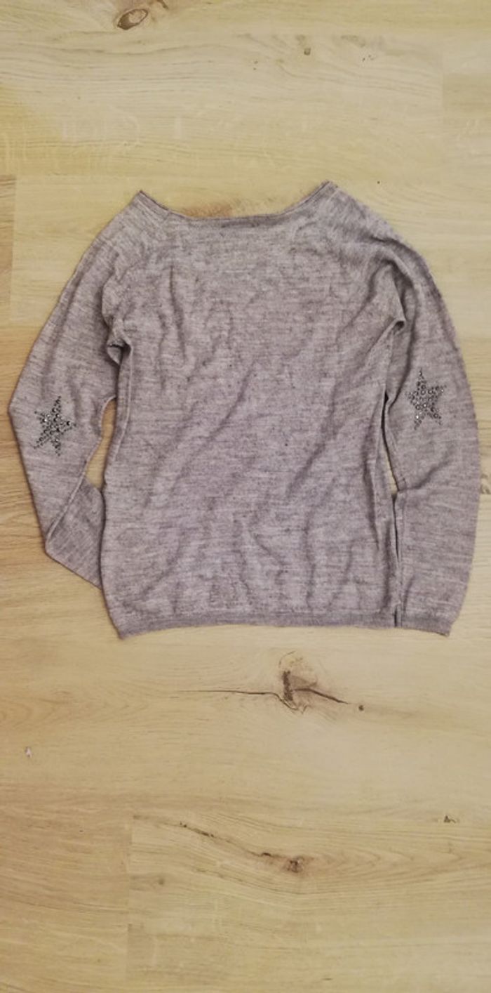 Pull avec étoile - photo numéro 3