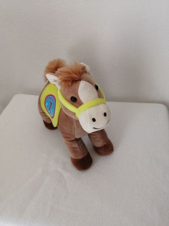 peluche cheval