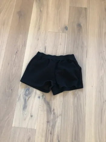 Short pailleté