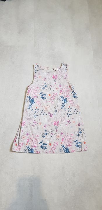 Robe vertbaudet 4 ans