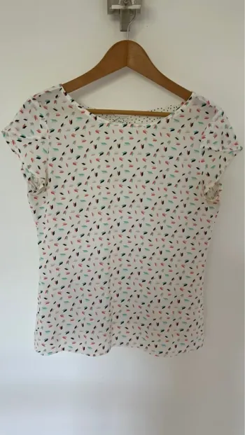 Blouse  chemisier légère à motif et noeud dans le dos