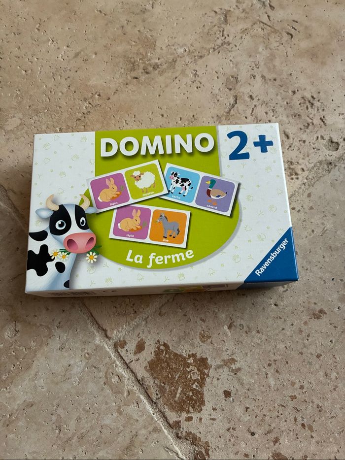 Dominos