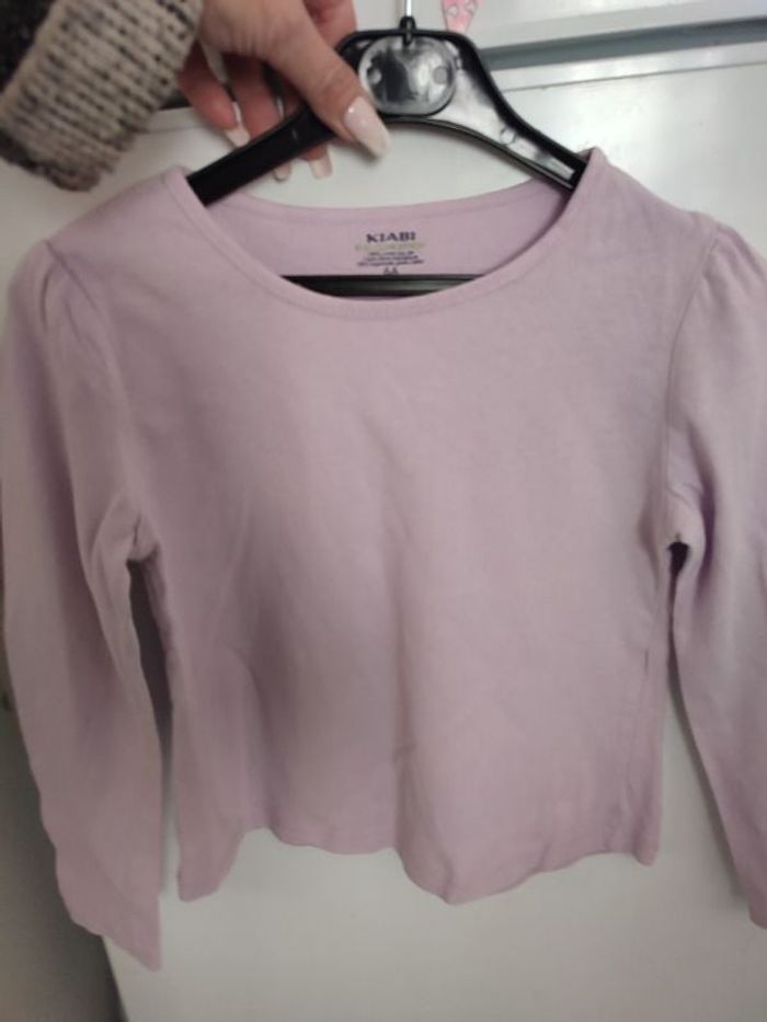 #kytie6ansfille. T-shirt manches longues taille 6 ans