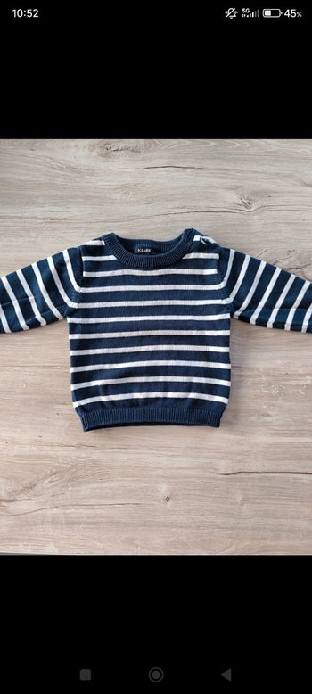 Pull taille 1 mois