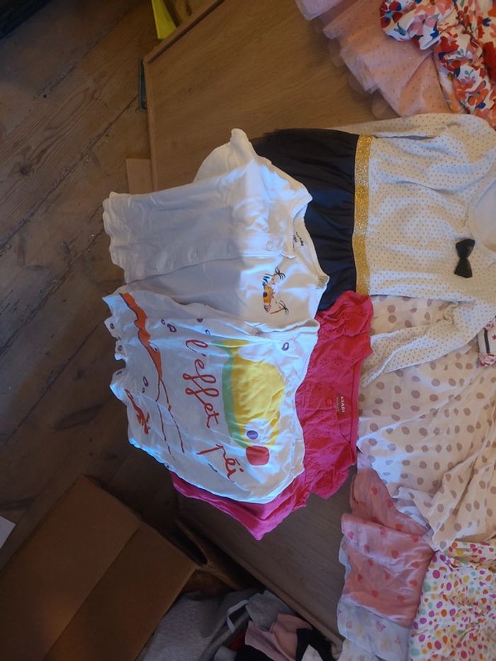 Lot 18 mois fille - photo numéro 3