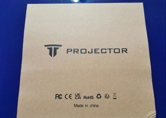 Vidéo-projecteur avec support 4k bluetooth wifi - photo numéro 2