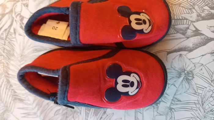 Chaussons mickey - photo numéro 5
