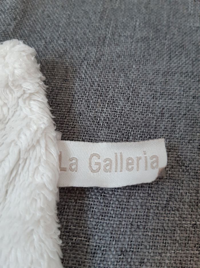 Doudou plat chat 🐱 blanc La Galleria - photo numéro 5