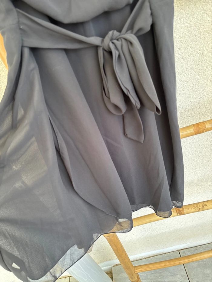 robe noire sans manche - photo numéro 6