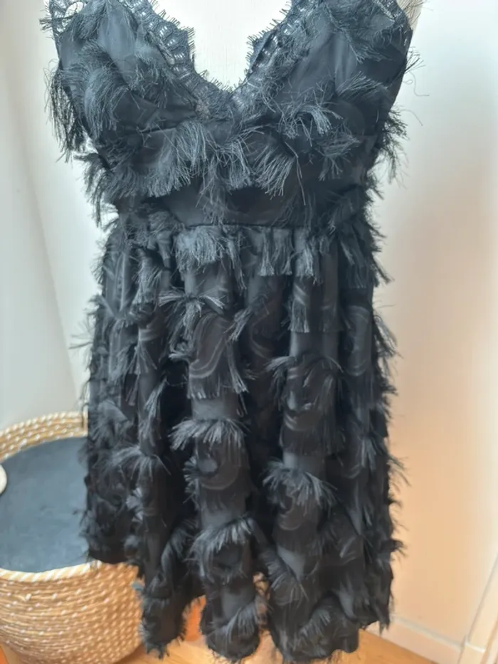 Sublime robe noire très chic - Kaycee - M - photo numéro 4