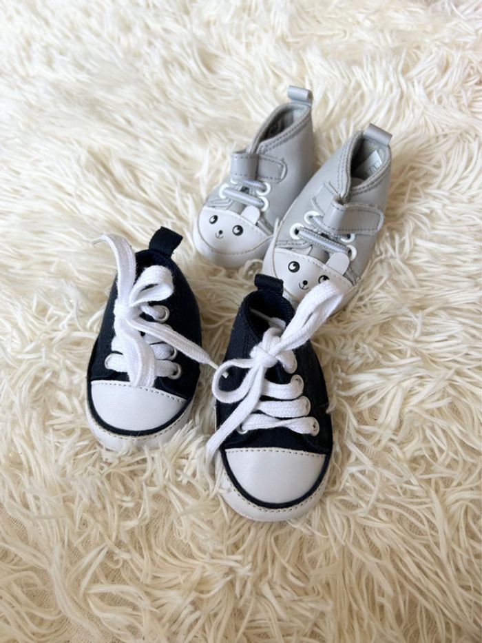 Garçon 👦🏻 Lot 2 paires de chaussures bébé kiabi 0/3 mois