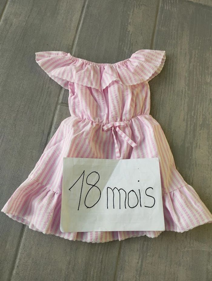 Lot n° 386 Robe 18 mois