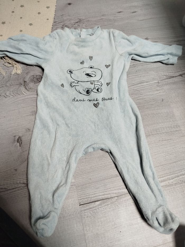 Lot de pyjamas taille 6 mois - photo numéro 8