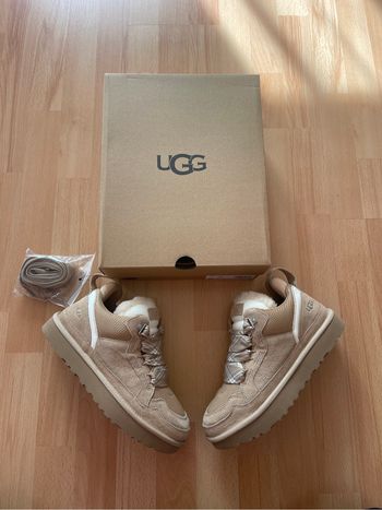 UGG Lowmel Sand