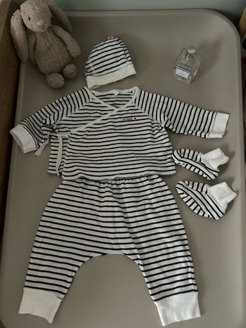 Ensemble petit bateau + bonnet + moufles marinière