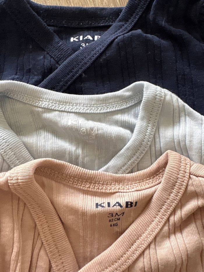 Lot bodies - photo numéro 2