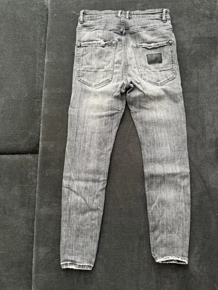 Jean gris Zara homme - photo numéro 2
