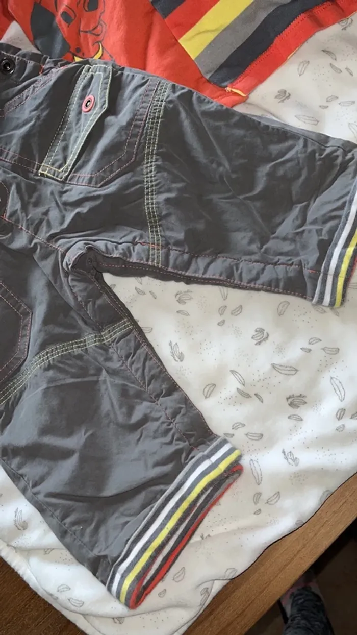 Ensemble Disney salopette/ polo 9 mois - photo numéro 4