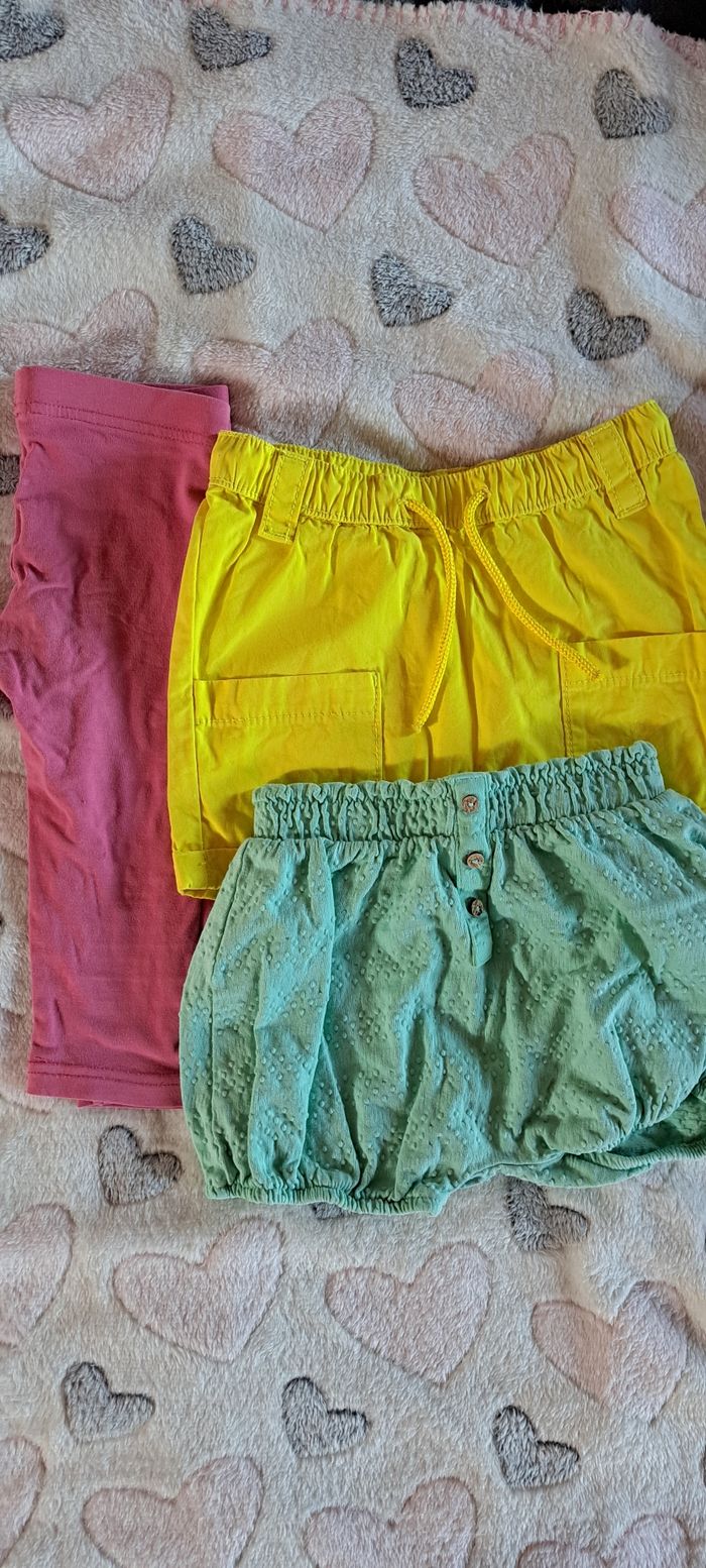 Lot vêtements - photo numéro 1