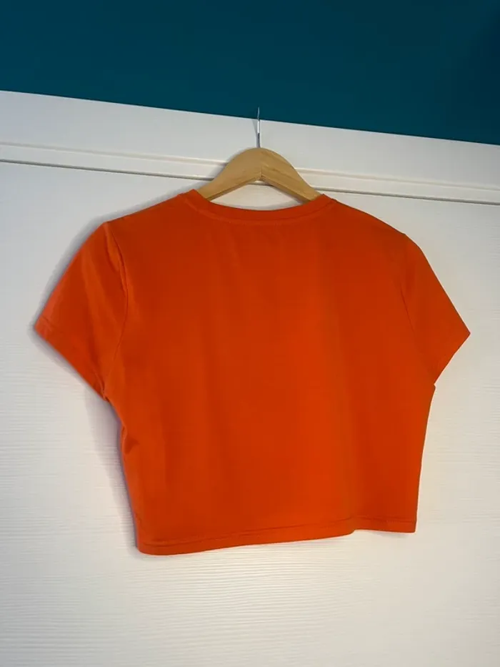 🔹 Crop Top Orange – Shein 🔹 - photo numéro 2