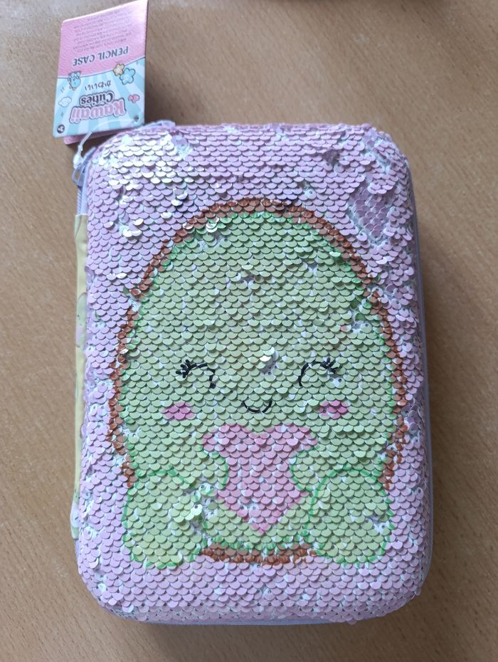 Trousse à crayons Kawaii neuve