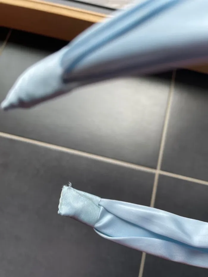 Serre tête bleu clair - photo numéro 6