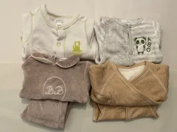 Lot 4 pyjamas garçon taille Naissance
