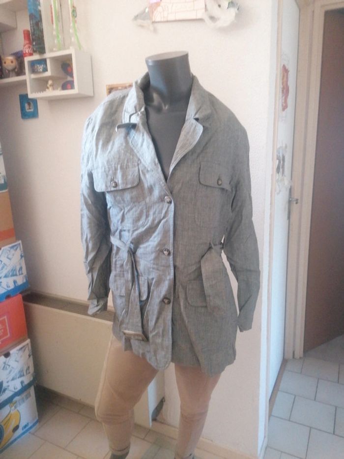VEste taille 40