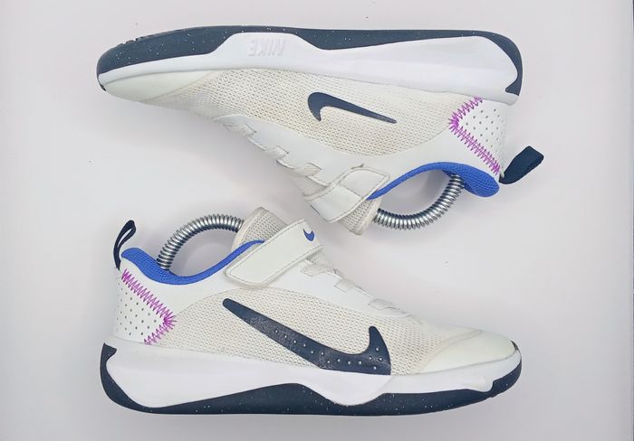 Nike omni court taille 33 - photo numéro 2