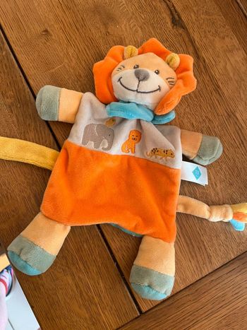 Doudou lion tex