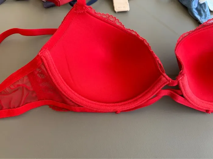 Soutien-gorge Undiz rouge 90C neuf - photo numéro 6