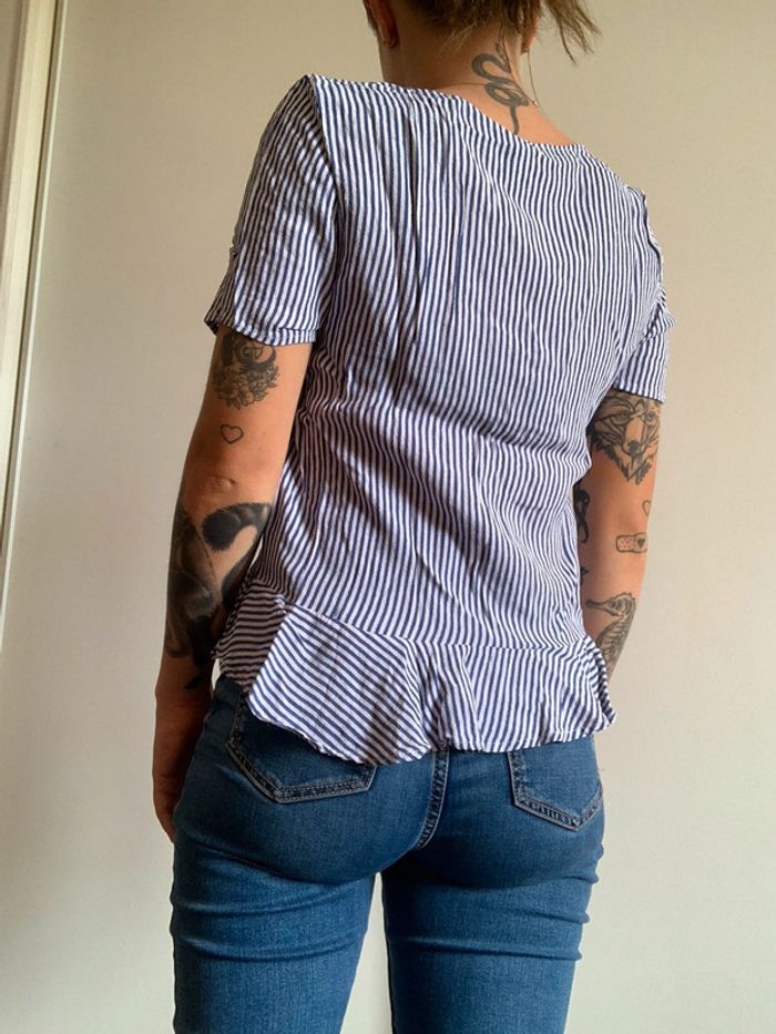 Blouse bleue décolleté H&M taille 38 m - photo numéro 2
