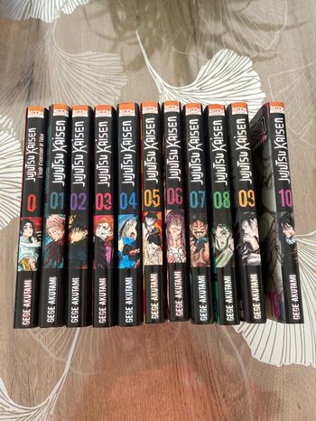 Lot manga jujutsu kaisen tome 0-10