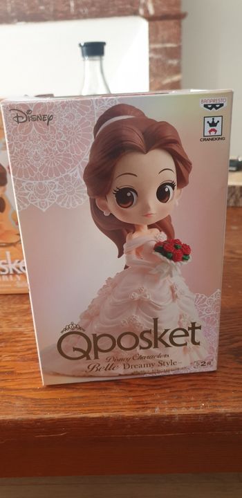 Qposket Belle